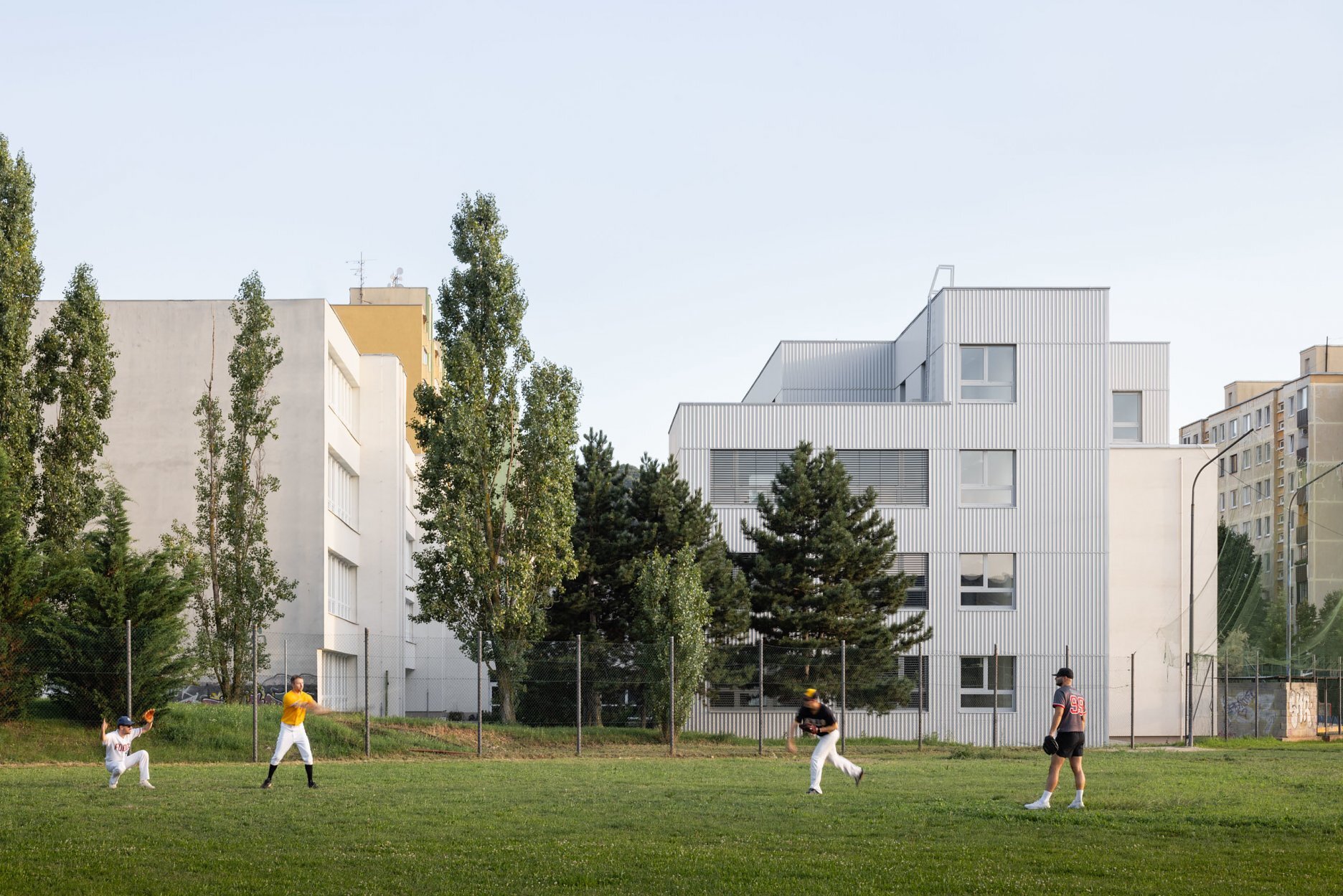 Prístavba a nadstavba ZŠ, Ivana Bukovčana, Bratislava